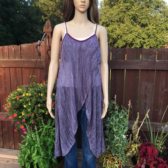 FREE PEOPLE SPLIT OPEN FRONT TOP - Picture 3 of 10